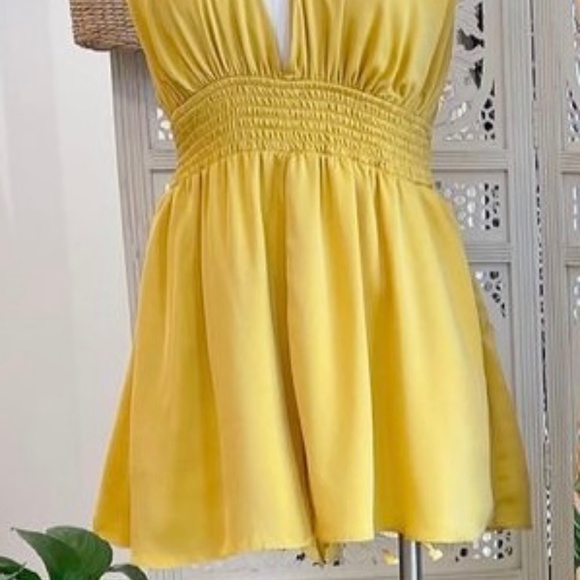 Open back, halter, romper - Picture 4 of 7